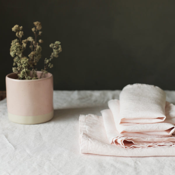 Garment Washed 100% Linen Napkin Set Shell