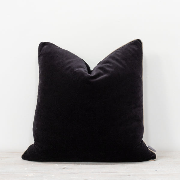 Unari Black Velvet Cushion
