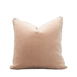 Unari Shell Velvet Cushion